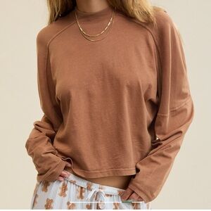 Aerie’s  Mock-Neck Long Sleeve in color Horizon Size M NWT